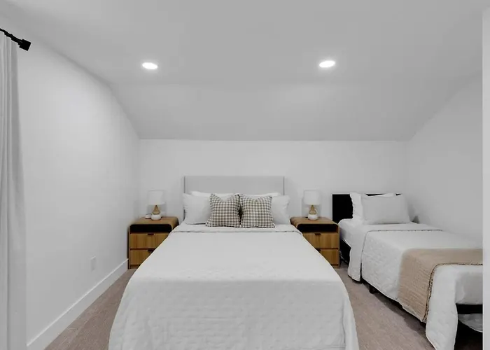 The Oasis Country 3 Bedroom * Oblong